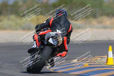 media/Sep-25-2023-Moto Forza (Mon) [[81ffa65e0a]]/B-C Group/Session 4 (Turn 2 Backside)/